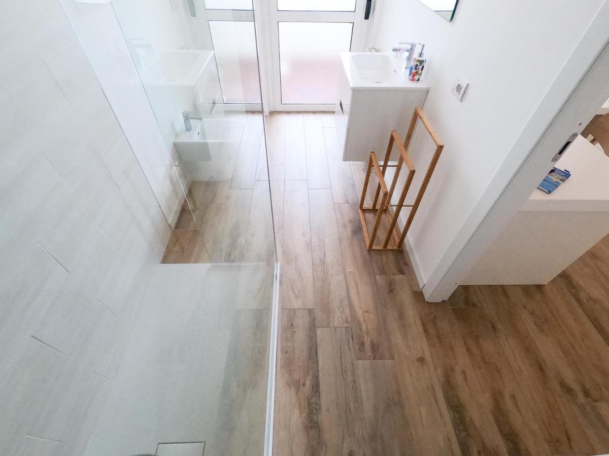 Suite Lighthouse Cagliari Luaran gambar