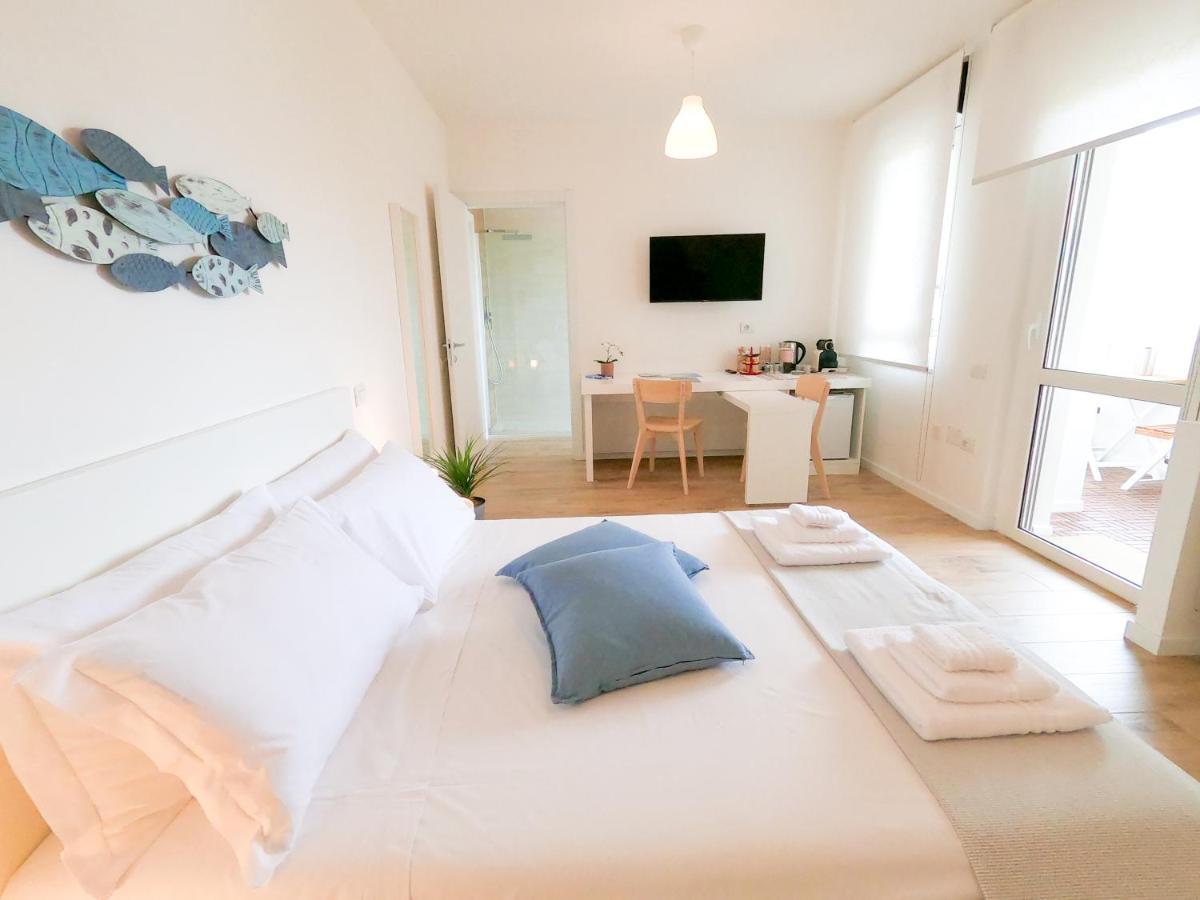 Suite Lighthouse Cagliari Luaran gambar