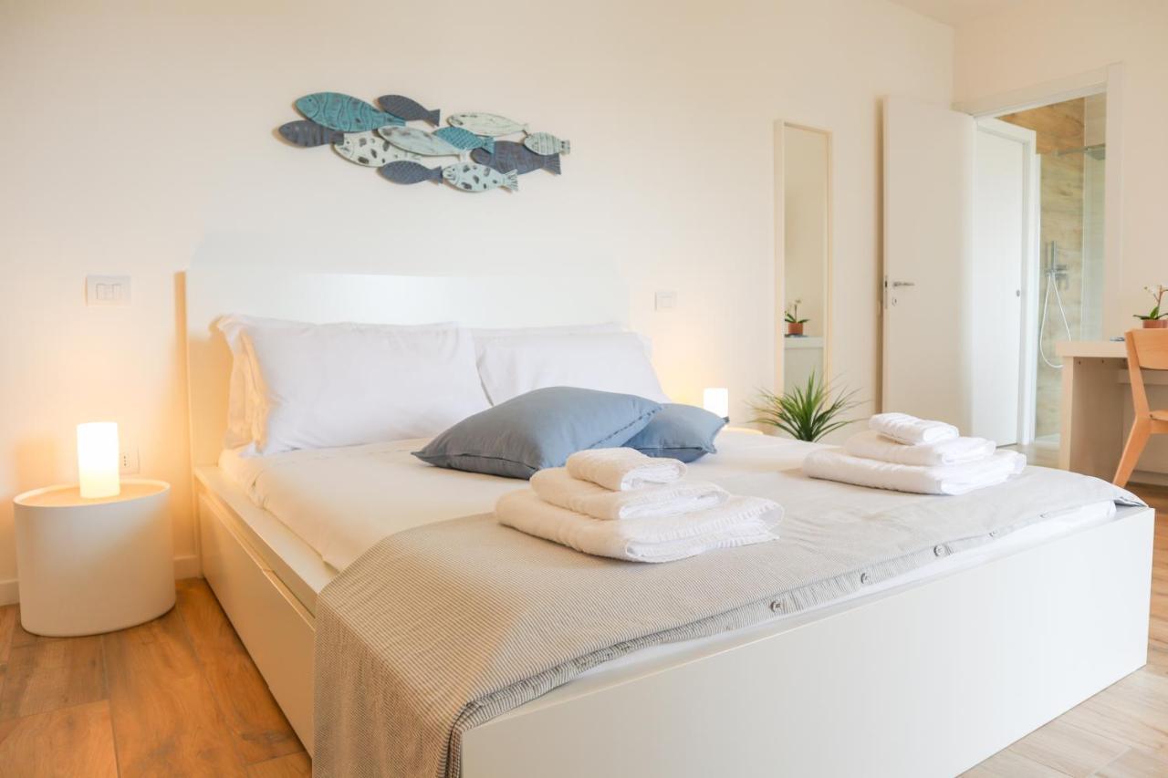 Suite Lighthouse Cagliari Luaran gambar
