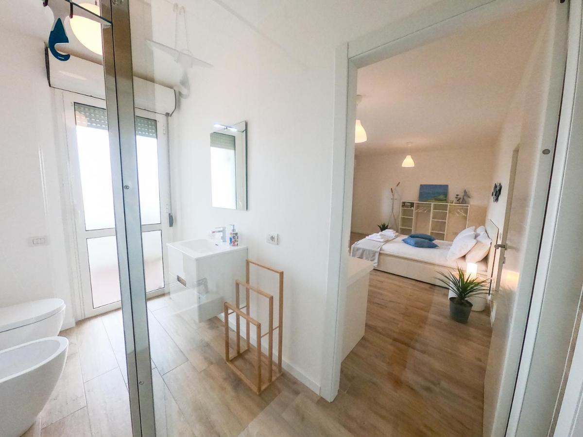 Suite Lighthouse Cagliari Luaran gambar
